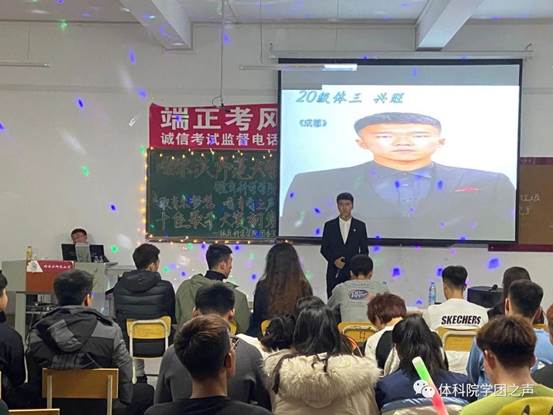 b18693412252cc5adbcc2a2aa29141b4