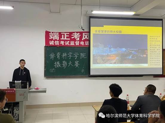 f6533cbcae33749a875ac70daf1498a7